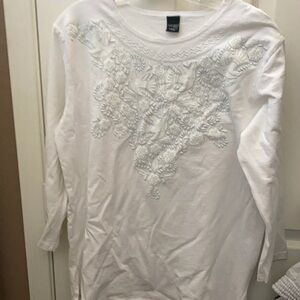 FINAL MARKDOWN Ladies sabaku top Small